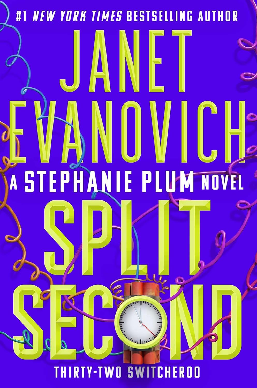Split Second: Thirty-Two Switcheroo (Stephanie Plum Book 32)
